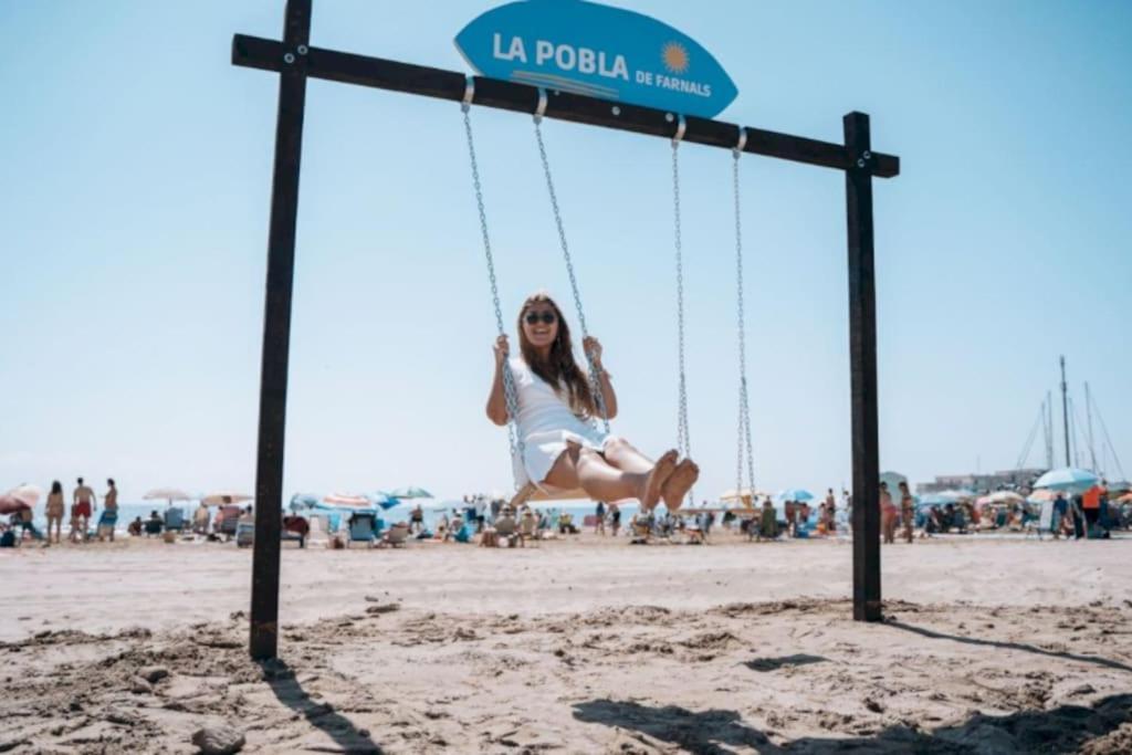 Coqueto Apartamento De Playa Con Piscina Y Terraza Valencia Kültér fotó
