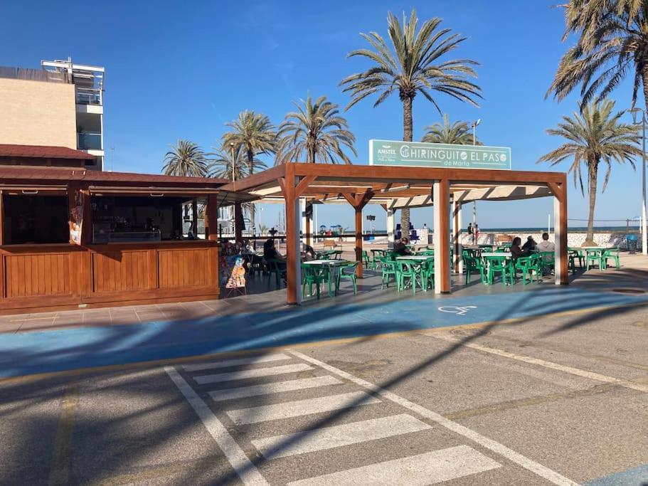 Coqueto Apartamento De Playa Con Piscina Y Terraza Valencia Kültér fotó